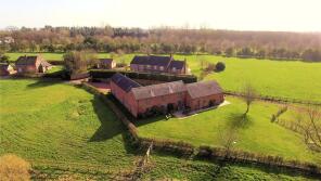Crackwillow, Parsons Bank, Congleton CW12 2LH