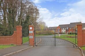 7, Beaumont House, Old Stafford Road, Wolverhampton WV10 7EP