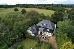 Jolyon, Reading Road, Mattingley, Hook RG27 8JY