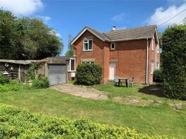 1, Hills Cottages, Lucky Lane, Lymington SO41 5QS