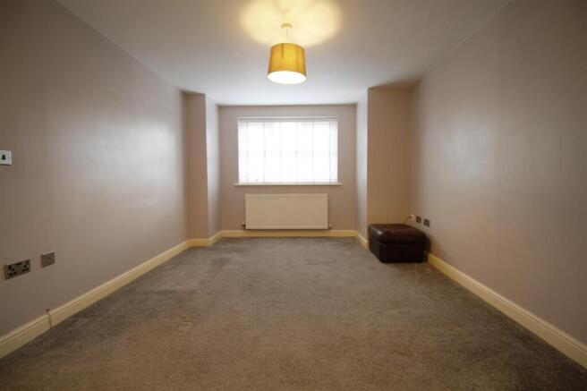 Lounge.jpg