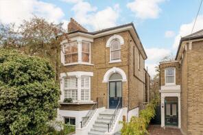 First Floor Flat, 22, Harefield Road, London SE4 1LR