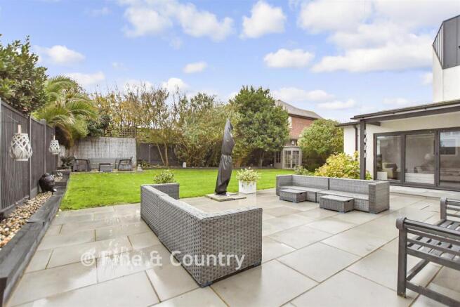 Patio / Decking