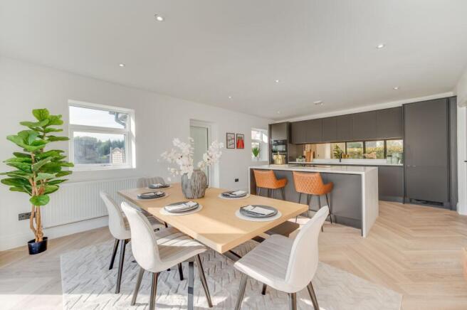 OPEN PLAN KITCHEN/DINER