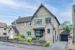 10, Abbey Lane Dell, Sheffield S8 0BZ