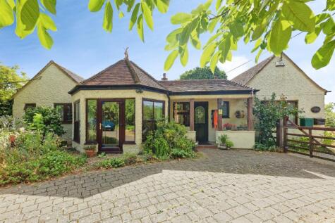 Tyler Hill Road, Tyler Hill, Canterbury