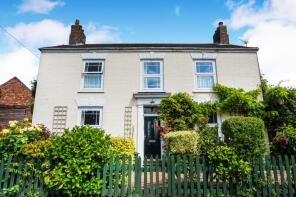 Carpenters Cottage, Chapel Lane, Grimsby DN36 5SJ