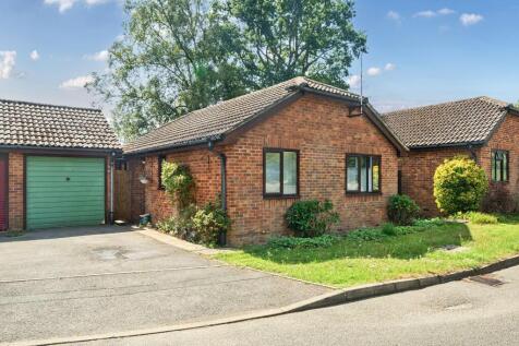Fox Road, Haslemere, GU27