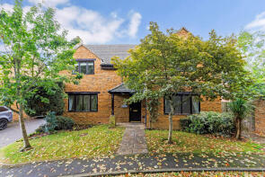1 Highfield House, Chestnut Vale, Banbury OX17 1AW