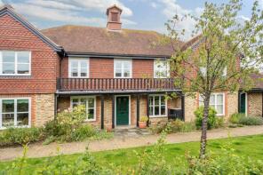 100, Bluecoat Pond, Horsham RH13 0TN