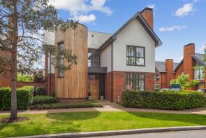 1, Calton Close, Chertsey KT16 0BX