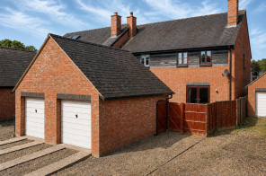 36, Kings Meadow, Leominster HR6 9UX