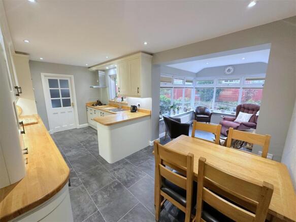 Dining Kitchen