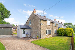 Bengairn, Manor Road, Banbury OX17 2SA