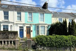 5, Heath Terrace, A390 Between Sand Hill And South Of Highfield, Gunnislake PL18 9EA