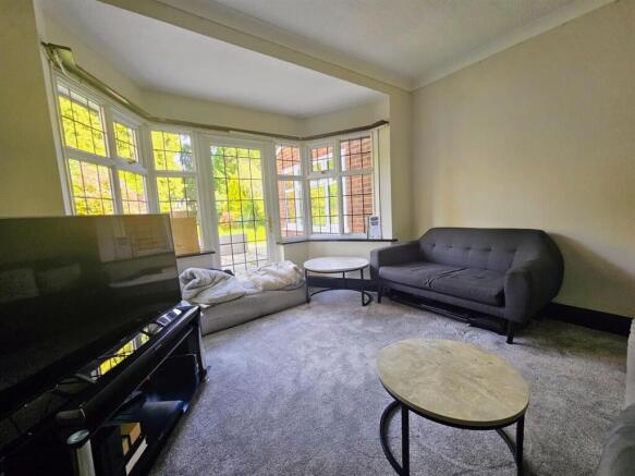 Living Room.jpeg