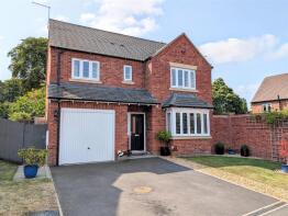 4, Wray Drive, Pontesbury, Shrewsbury SY5 0FF