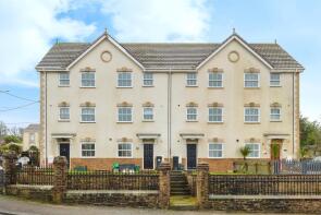 3, Seion Place, Seven Sisters SA10 9BB