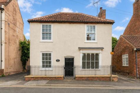 Main Street, Farnsfield, Newark