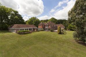 Firwood House, Bashurst Hill, Horsham RH13 0NY