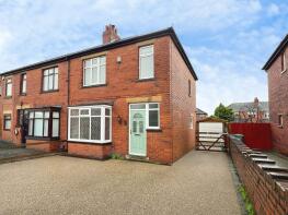 4, Trenton Road, Hanging Heaton, Batley WF17 6DQ