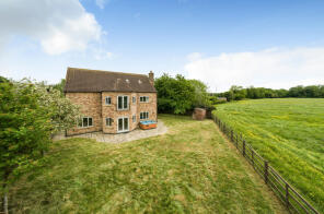 4, West Meadows, Grantham NG32 2ET