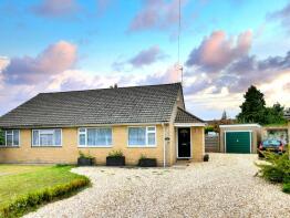 17, Meysey Close, Cirencester GL7 5LL