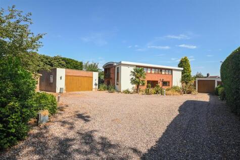 Leofric Hall, Yoxall Road, Kings Bromley, DE13