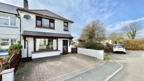 12, Carpmael Avenue, Newquay TR8 4NW