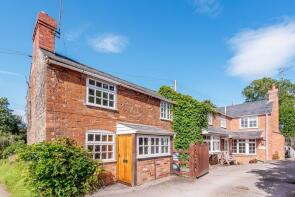 Pitts Cottage, C1162 From Mathon Road To Heath Mil, Malvern WR13 5NX