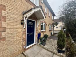 25, Hedgerow Close, Sutton-in-ashfield NG17 1JY