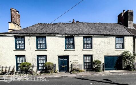 Wotton Road, Kingswood, Wotton-under-Edge, Gloucestershire, GL12
