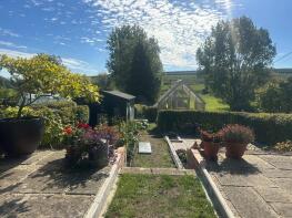 19, Compton, Pewsey SN9 6AZ