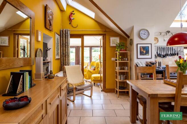 Kitchen/Dining Room
