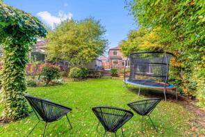 23, Windsor Crescent, Manchester M25 0DD