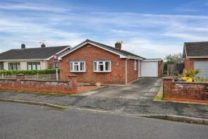 16, Elm Close, Long Bennington NG23 5EZ