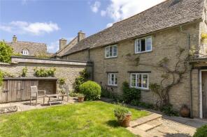 Fitchetts, Park Road, Witney OX29 8NA