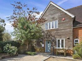 8, Fernbank Close, Forest Green RH5 5SP