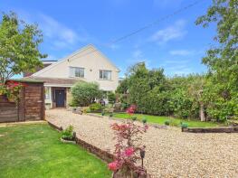 Gatesgarth, Gileston Village, Barry CF62 4HX