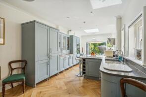 6, Dawes Lane, Rickmansworth WD3 6BB