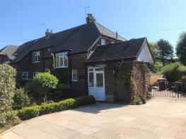 6, Woodside, Macclesfield SK11 9LG
