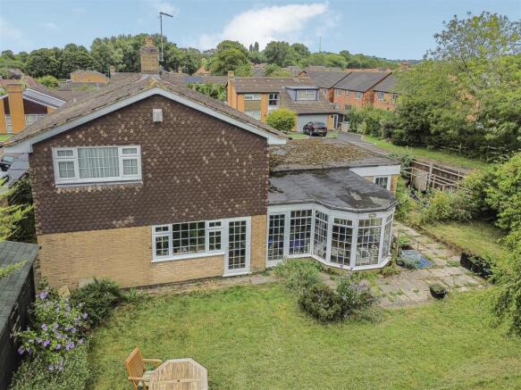 6 Grovelands