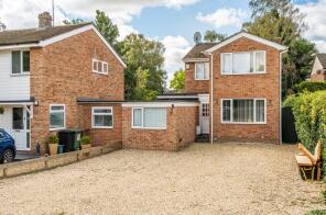 Glaros, Chambrai Close, Appleford, Abingdon OX14 4NT