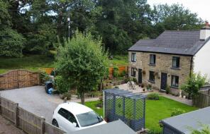 1 Owl Cottage, Woodland Place, Lydney GL15 4SA