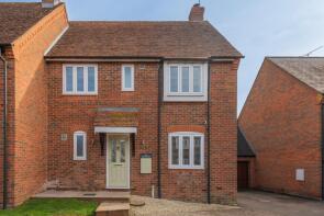 15, Rickyard Close, Aylesbury HP22 4NX