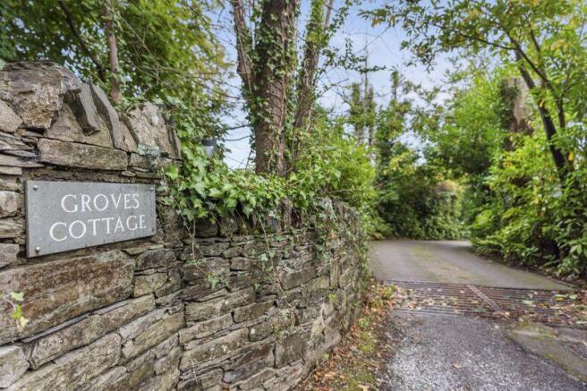 Groves Cottage