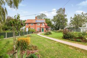 1, Moat Cottages, Ringsfield Road, Beccles NR34 8NR