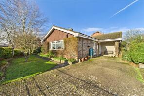 Brambles, Clappsgate Road, Tadley RG26 3EJ