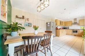 Thornfield, Northfields, Downend Chieveley, Newbury RG20 8TS