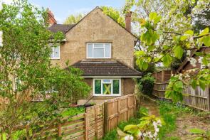 11, Surridge Gardens, Upper Norwood, London SE19 3JP
